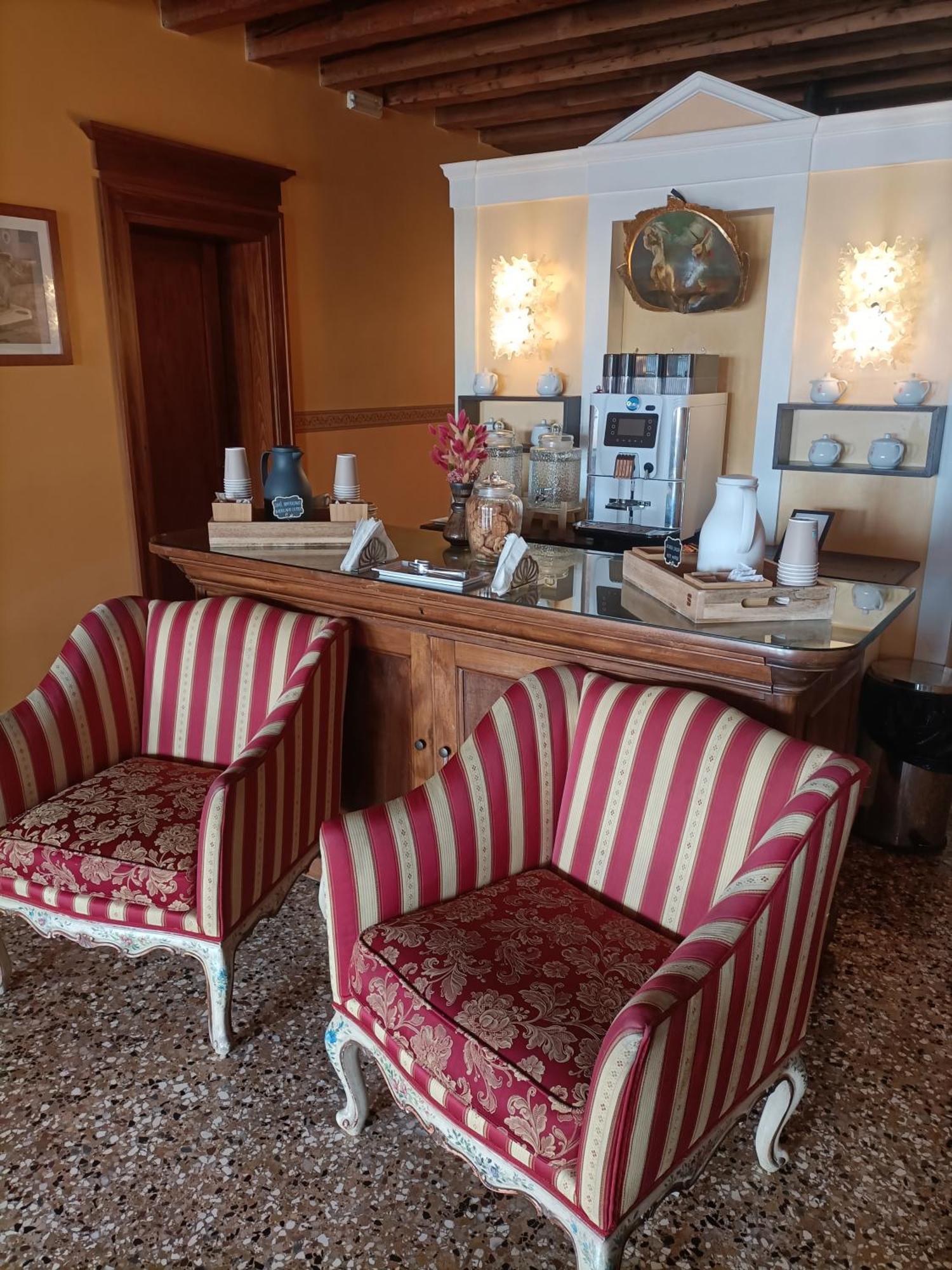 ונציה Locanda Ai Santi Apostoli מראה חיצוני תמונה